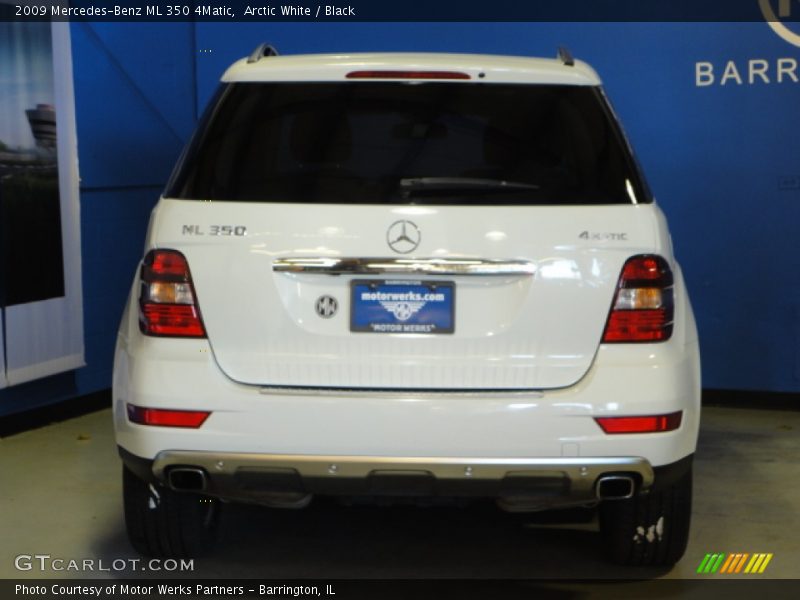 Arctic White / Black 2009 Mercedes-Benz ML 350 4Matic