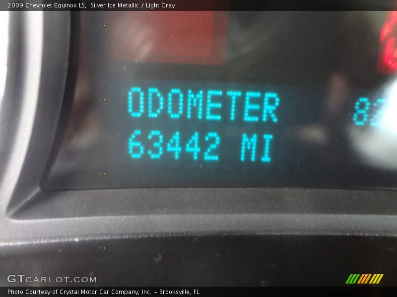 Silver Ice Metallic / Light Gray 2009 Chevrolet Equinox LS