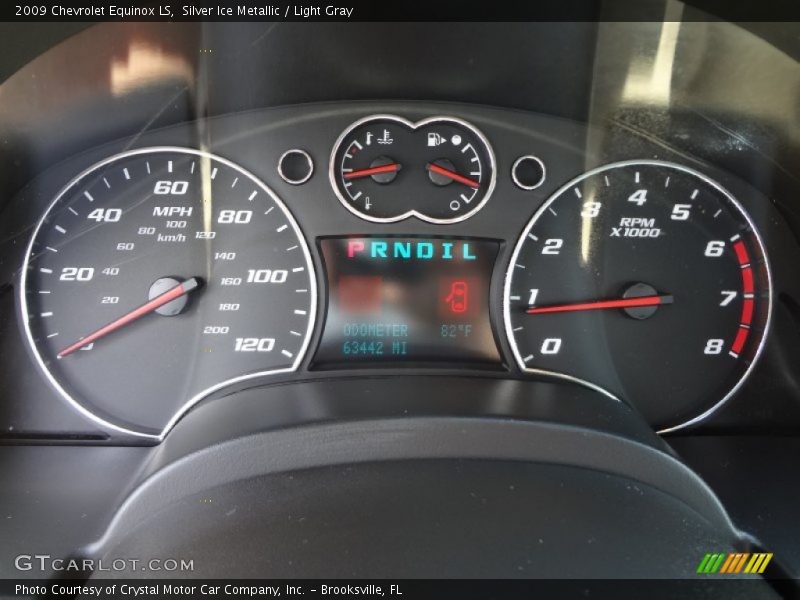 Silver Ice Metallic / Light Gray 2009 Chevrolet Equinox LS