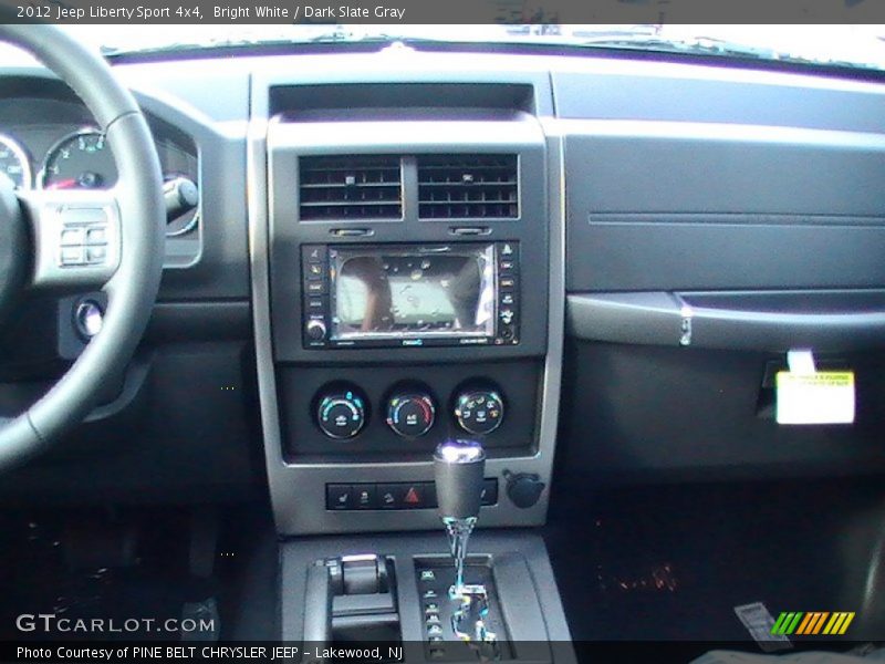 Bright White / Dark Slate Gray 2012 Jeep Liberty Sport 4x4