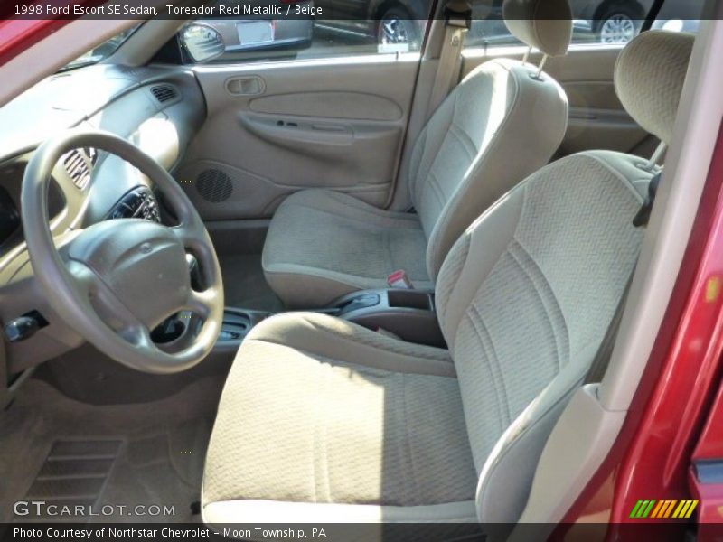 Toreador Red Metallic / Beige 1998 Ford Escort SE Sedan