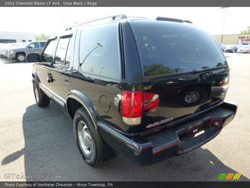 Onyx Black / Beige 2001 Chevrolet Blazer LT 4x4