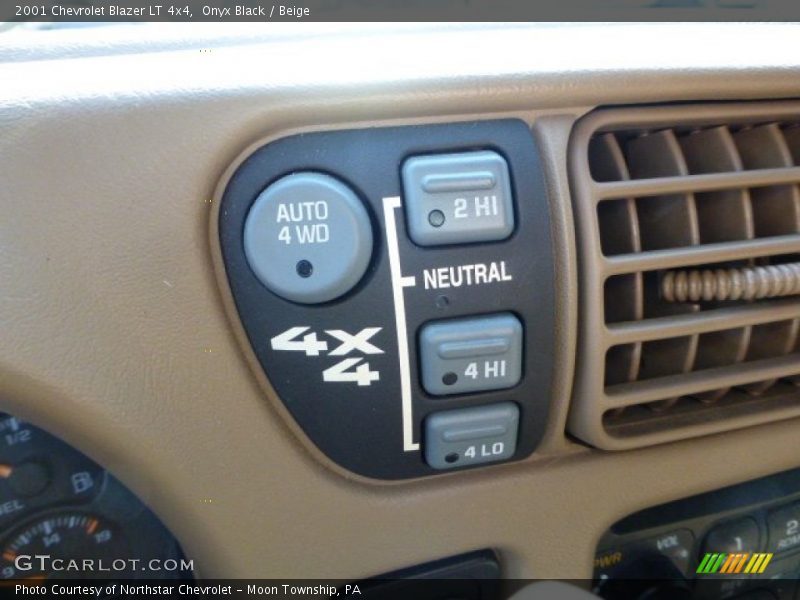 Controls of 2001 Blazer LT 4x4