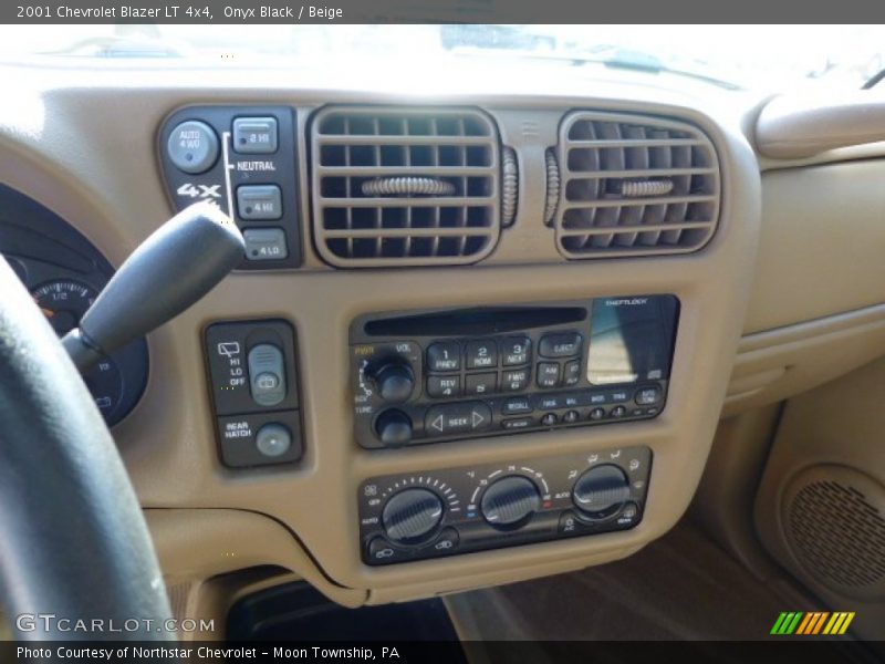 Controls of 2001 Blazer LT 4x4