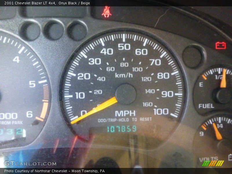 Onyx Black / Beige 2001 Chevrolet Blazer LT 4x4