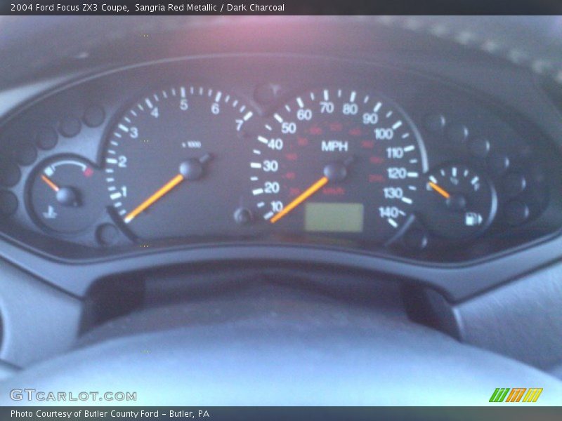 Sangria Red Metallic / Dark Charcoal 2004 Ford Focus ZX3 Coupe