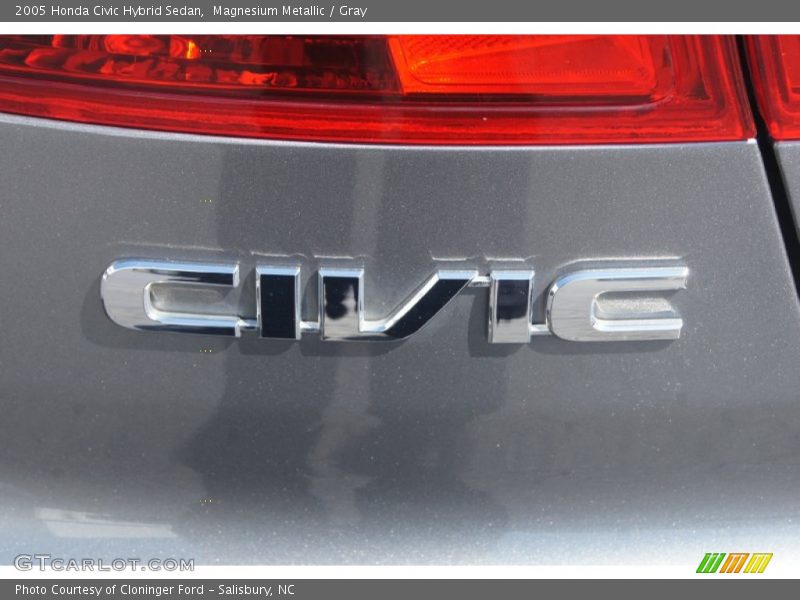 Magnesium Metallic / Gray 2005 Honda Civic Hybrid Sedan