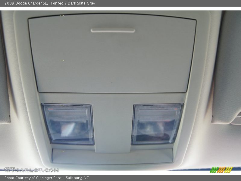 TorRed / Dark Slate Gray 2009 Dodge Charger SE