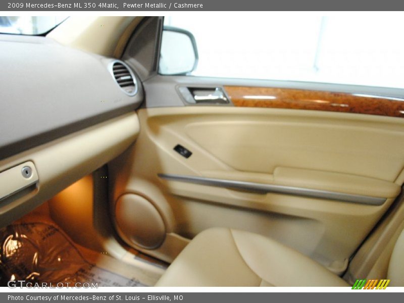 Pewter Metallic / Cashmere 2009 Mercedes-Benz ML 350 4Matic