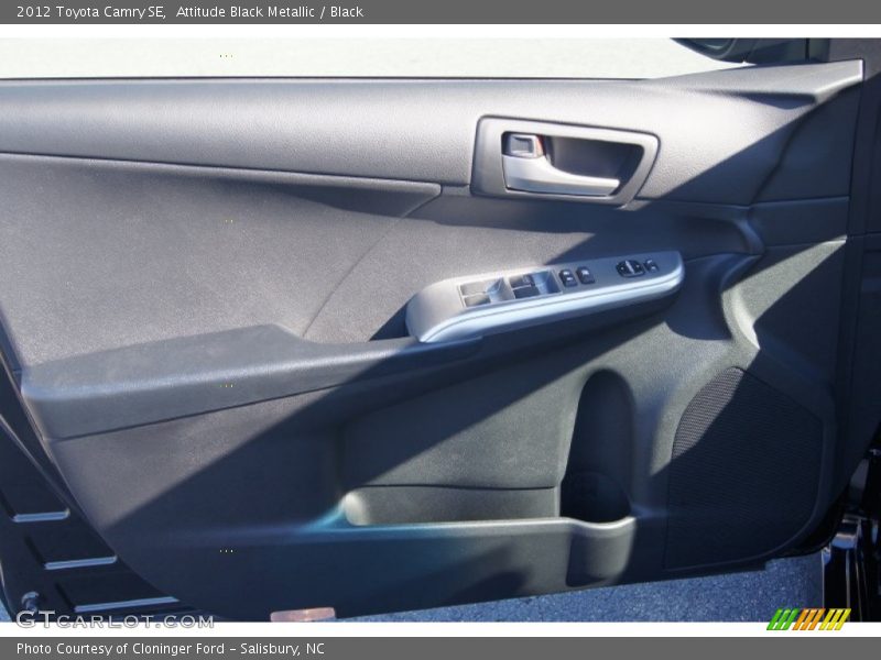 Attitude Black Metallic / Black 2012 Toyota Camry SE