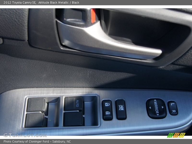 Attitude Black Metallic / Black 2012 Toyota Camry SE