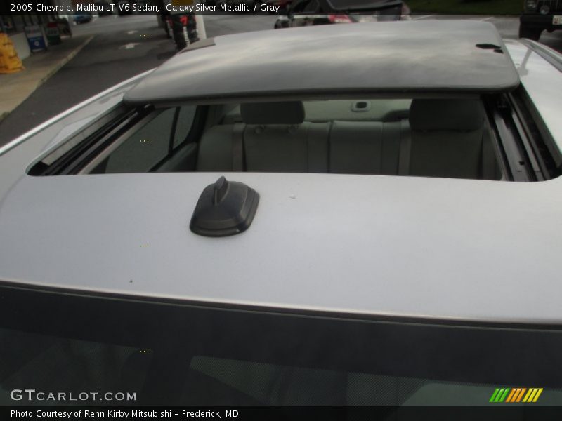 Galaxy Silver Metallic / Gray 2005 Chevrolet Malibu LT V6 Sedan