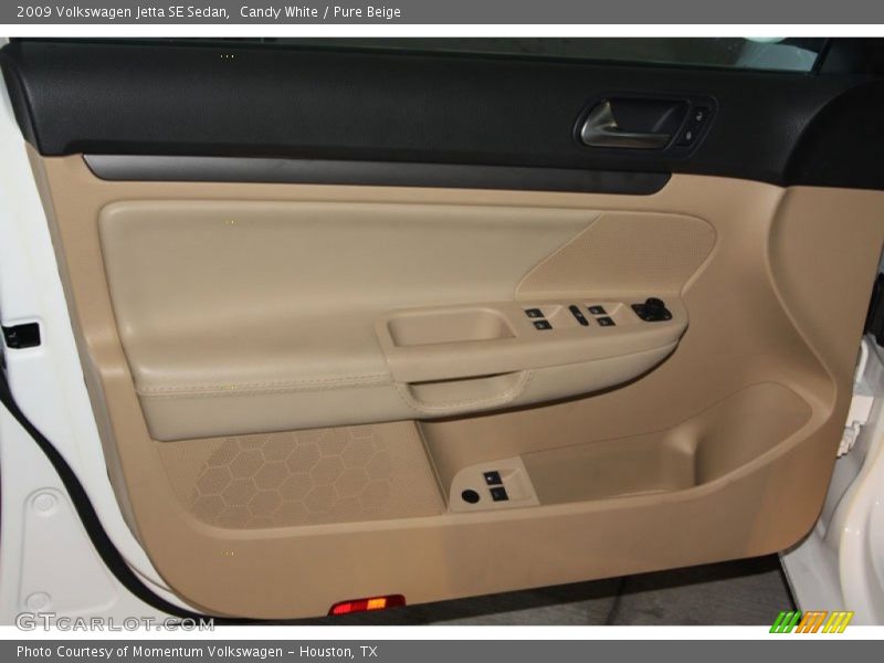 Candy White / Pure Beige 2009 Volkswagen Jetta SE Sedan