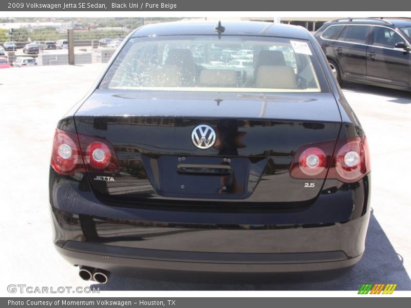 Black Uni / Pure Beige 2009 Volkswagen Jetta SE Sedan