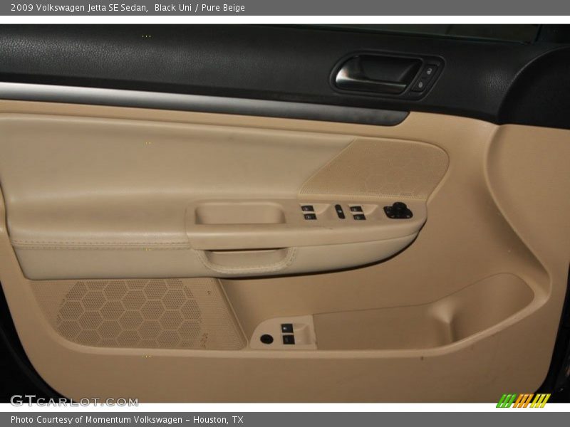 Black Uni / Pure Beige 2009 Volkswagen Jetta SE Sedan