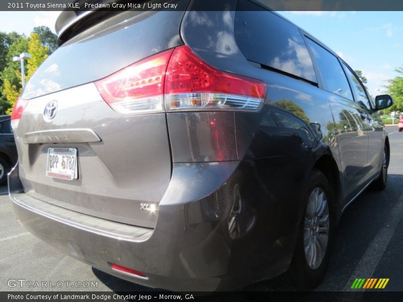 Predawn Gray Mica / Light Gray 2011 Toyota Sienna XLE