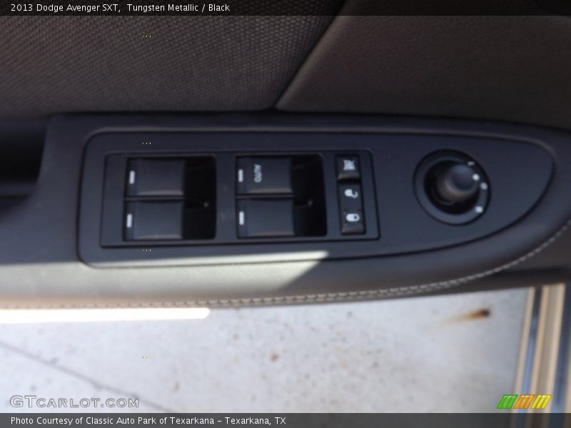 Tungsten Metallic / Black 2013 Dodge Avenger SXT