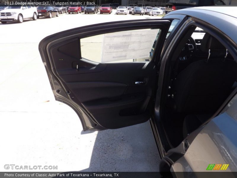 Tungsten Metallic / Black 2013 Dodge Avenger SXT
