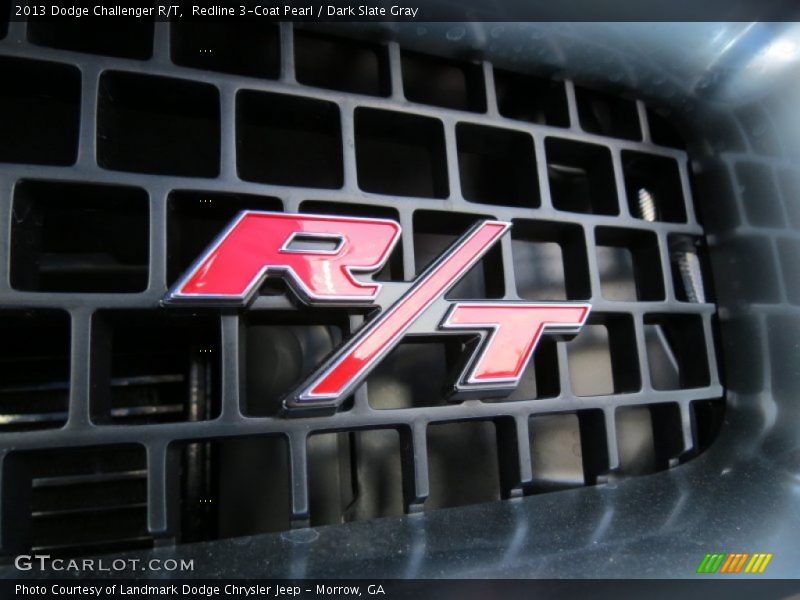 R/T - 2013 Dodge Challenger R/T
