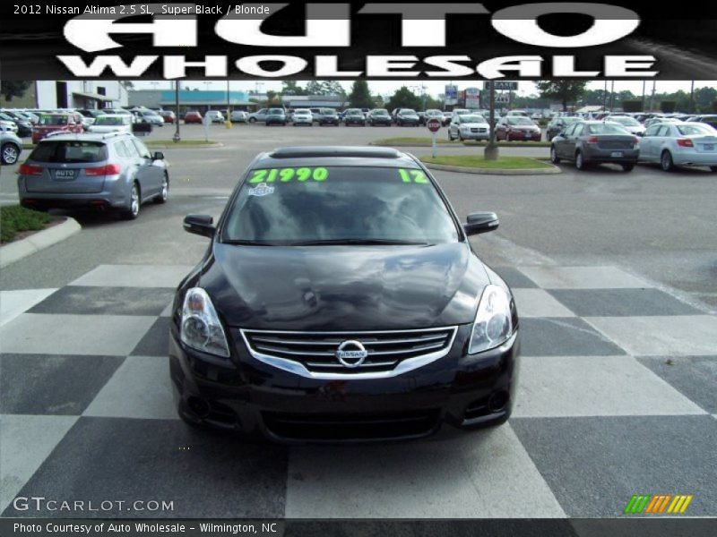 Super Black / Blonde 2012 Nissan Altima 2.5 SL