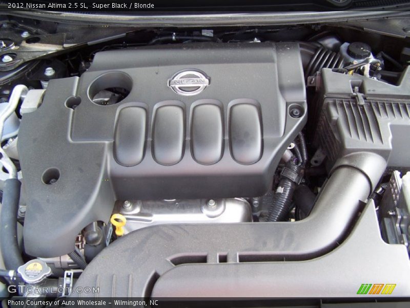 Super Black / Blonde 2012 Nissan Altima 2.5 SL