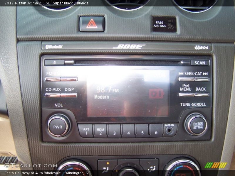 Super Black / Blonde 2012 Nissan Altima 2.5 SL
