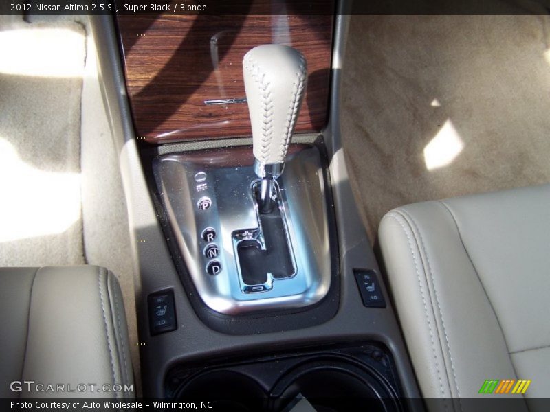 Super Black / Blonde 2012 Nissan Altima 2.5 SL