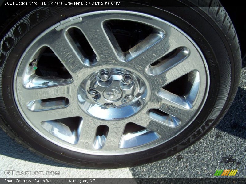 Mineral Gray Metallic / Dark Slate Gray 2011 Dodge Nitro Heat