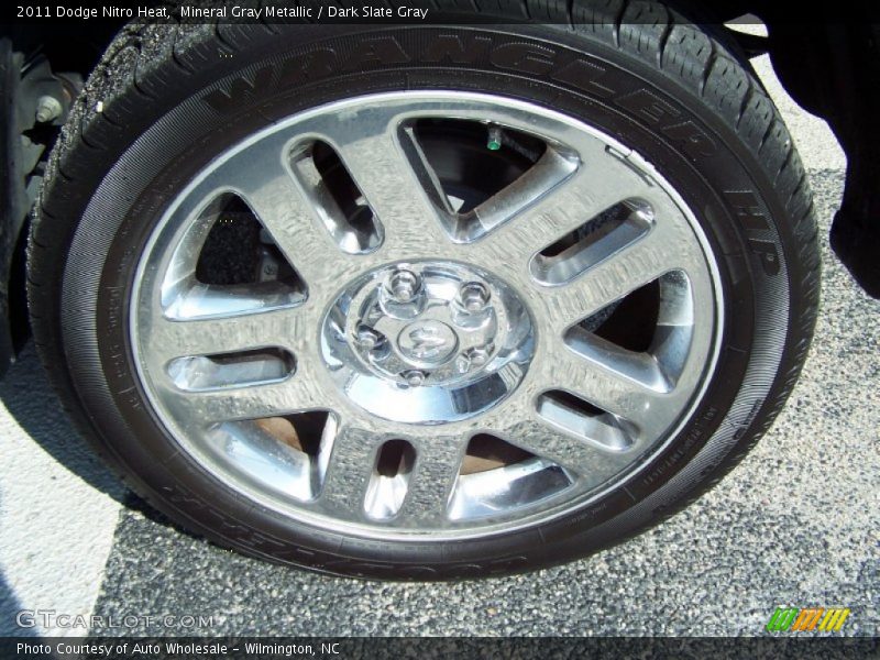 Mineral Gray Metallic / Dark Slate Gray 2011 Dodge Nitro Heat