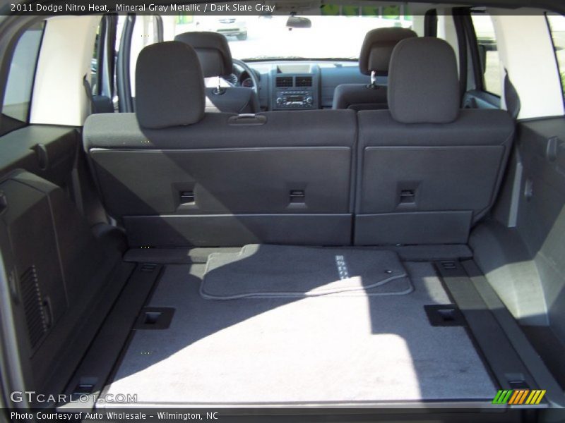 Mineral Gray Metallic / Dark Slate Gray 2011 Dodge Nitro Heat