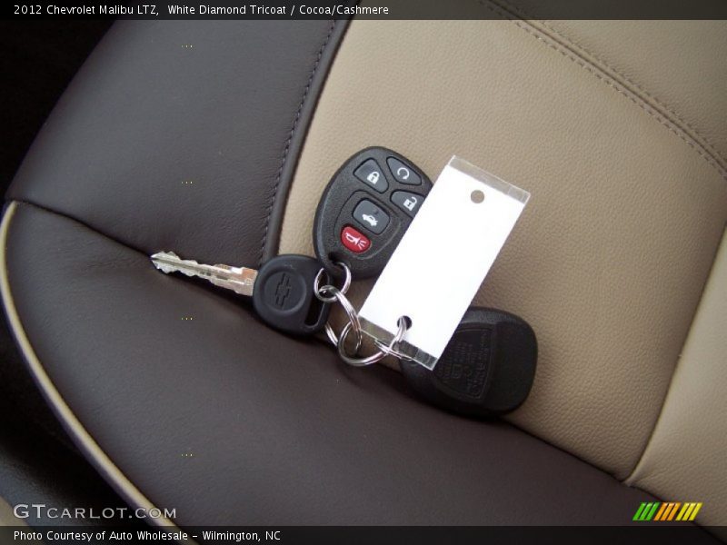 White Diamond Tricoat / Cocoa/Cashmere 2012 Chevrolet Malibu LTZ