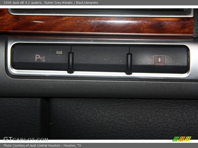 Oyster Grey Metallic / Black/Amaretto 2006 Audi A8 4.2 quattro