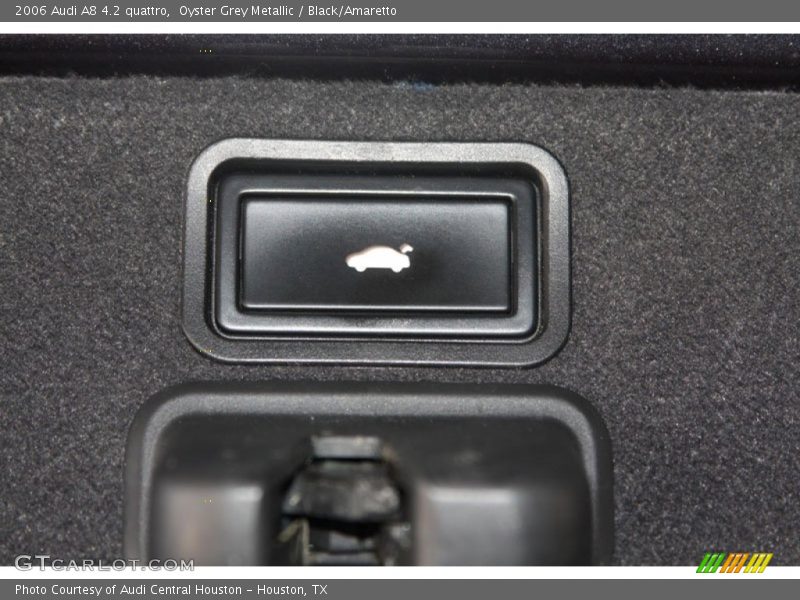 Oyster Grey Metallic / Black/Amaretto 2006 Audi A8 4.2 quattro
