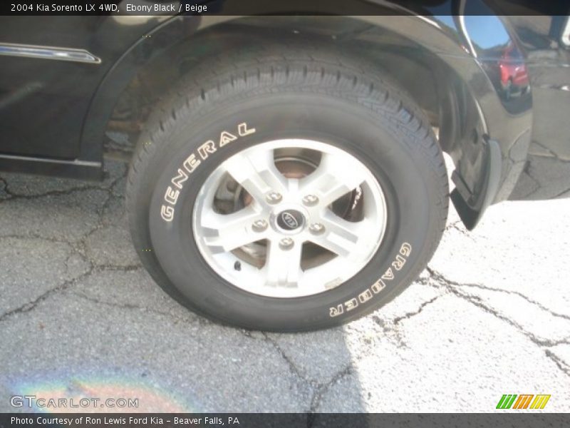 Ebony Black / Beige 2004 Kia Sorento LX 4WD