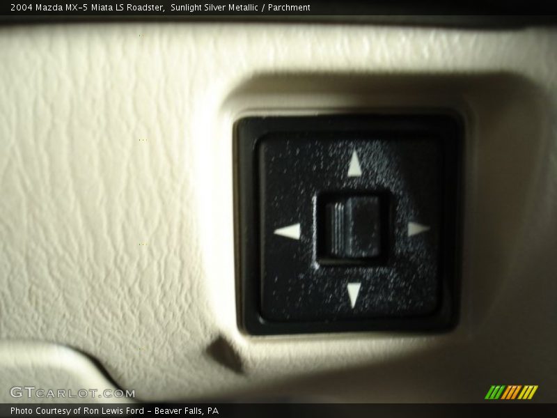 Sunlight Silver Metallic / Parchment 2004 Mazda MX-5 Miata LS Roadster