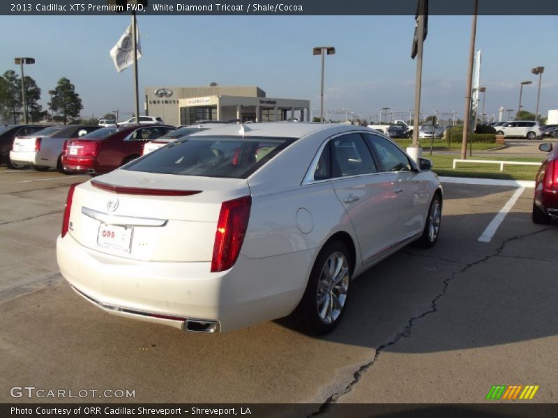 White Diamond Tricoat / Shale/Cocoa 2013 Cadillac XTS Premium FWD