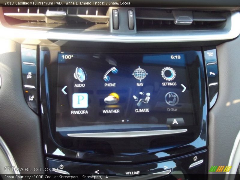 Controls of 2013 XTS Premium FWD