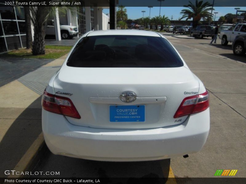 Super White / Ash 2007 Toyota Camry LE