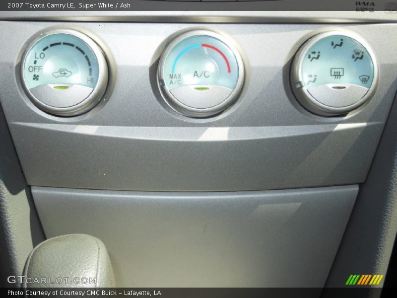 Super White / Ash 2007 Toyota Camry LE