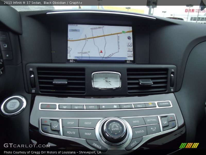 Navigation of 2013 M 37 Sedan