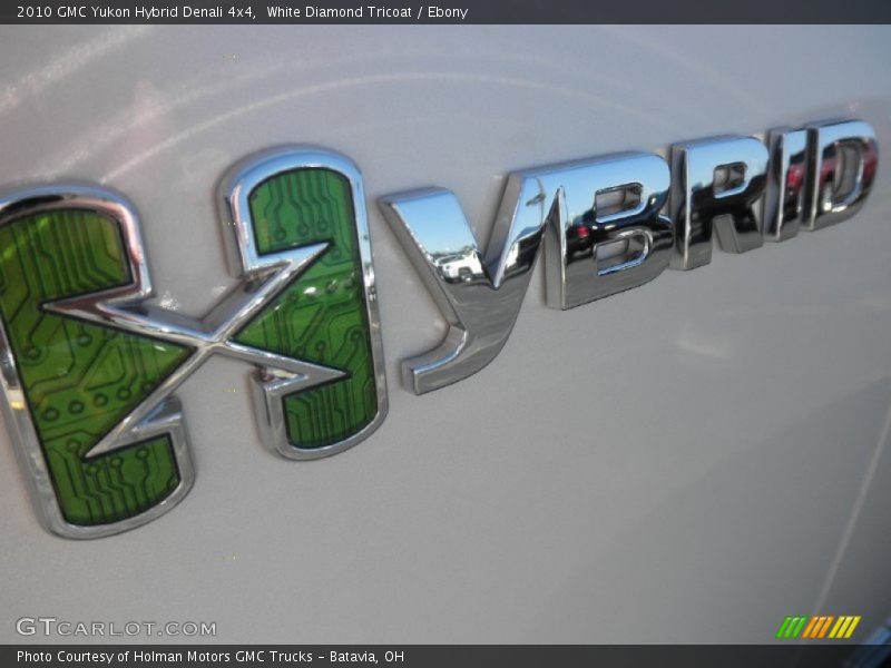  2010 Yukon Hybrid Denali 4x4 Logo