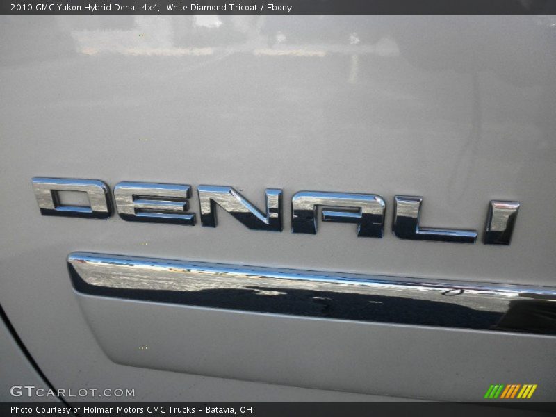  2010 Yukon Hybrid Denali 4x4 Logo