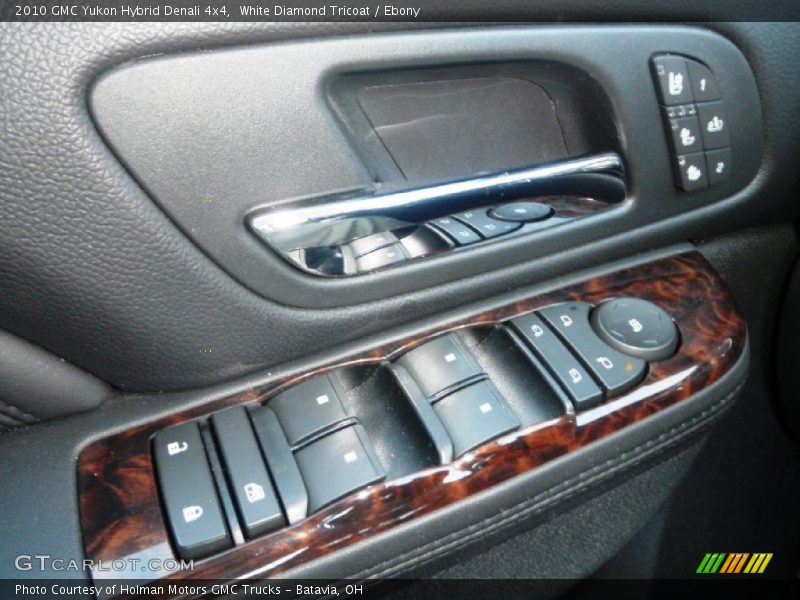 Controls of 2010 Yukon Hybrid Denali 4x4