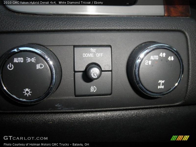 Controls of 2010 Yukon Hybrid Denali 4x4