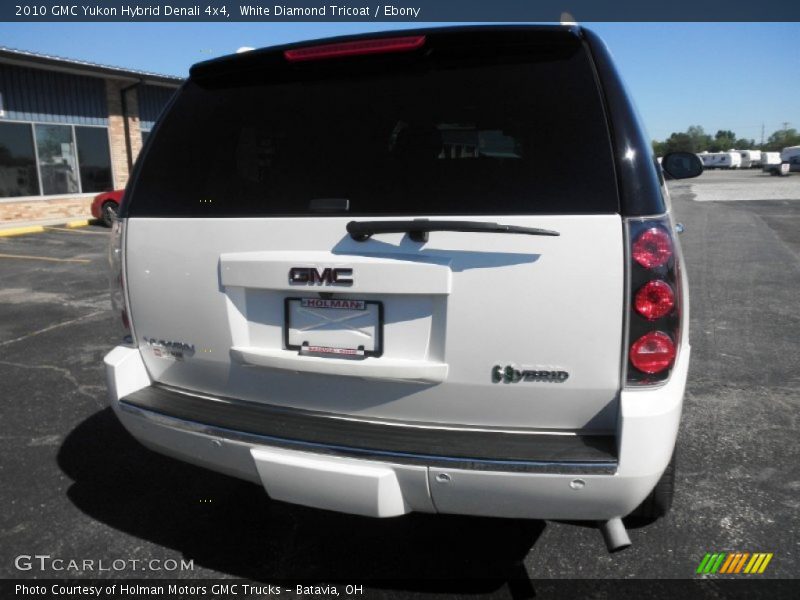 White Diamond Tricoat / Ebony 2010 GMC Yukon Hybrid Denali 4x4