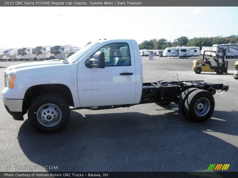 Summit White / Dark Titanium 2013 GMC Sierra 3500HD Regular Cab Chassis