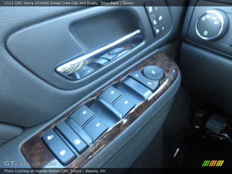 Onyx Black / Ebony 2013 GMC Sierra 3500HD Denali Crew Cab 4x4 Dually
