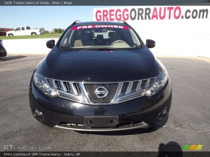 Black / Beige 1996 Toyota Camry LE Sedan