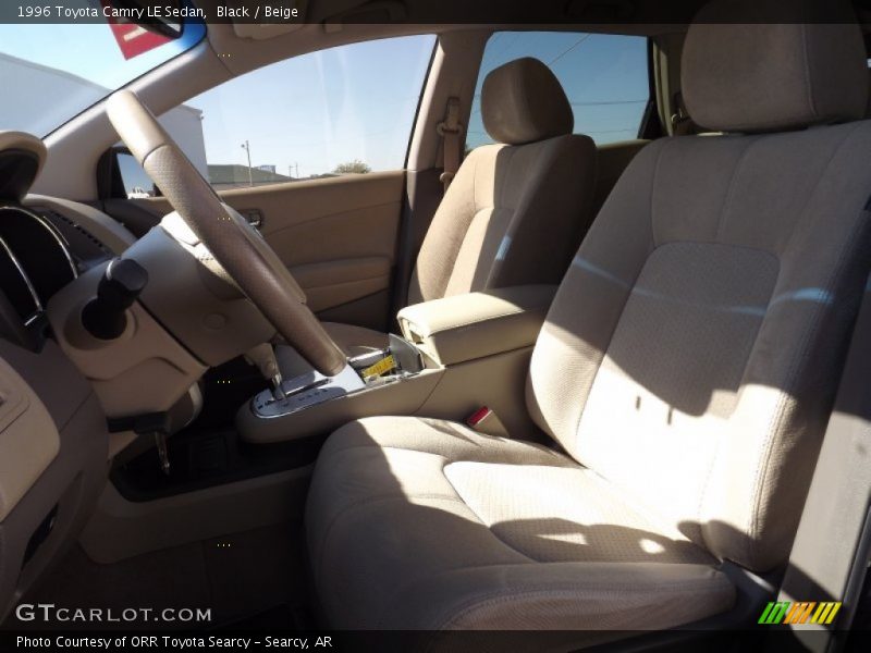 Black / Beige 1996 Toyota Camry LE Sedan