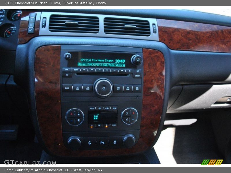 Silver Ice Metallic / Ebony 2012 Chevrolet Suburban LT 4x4